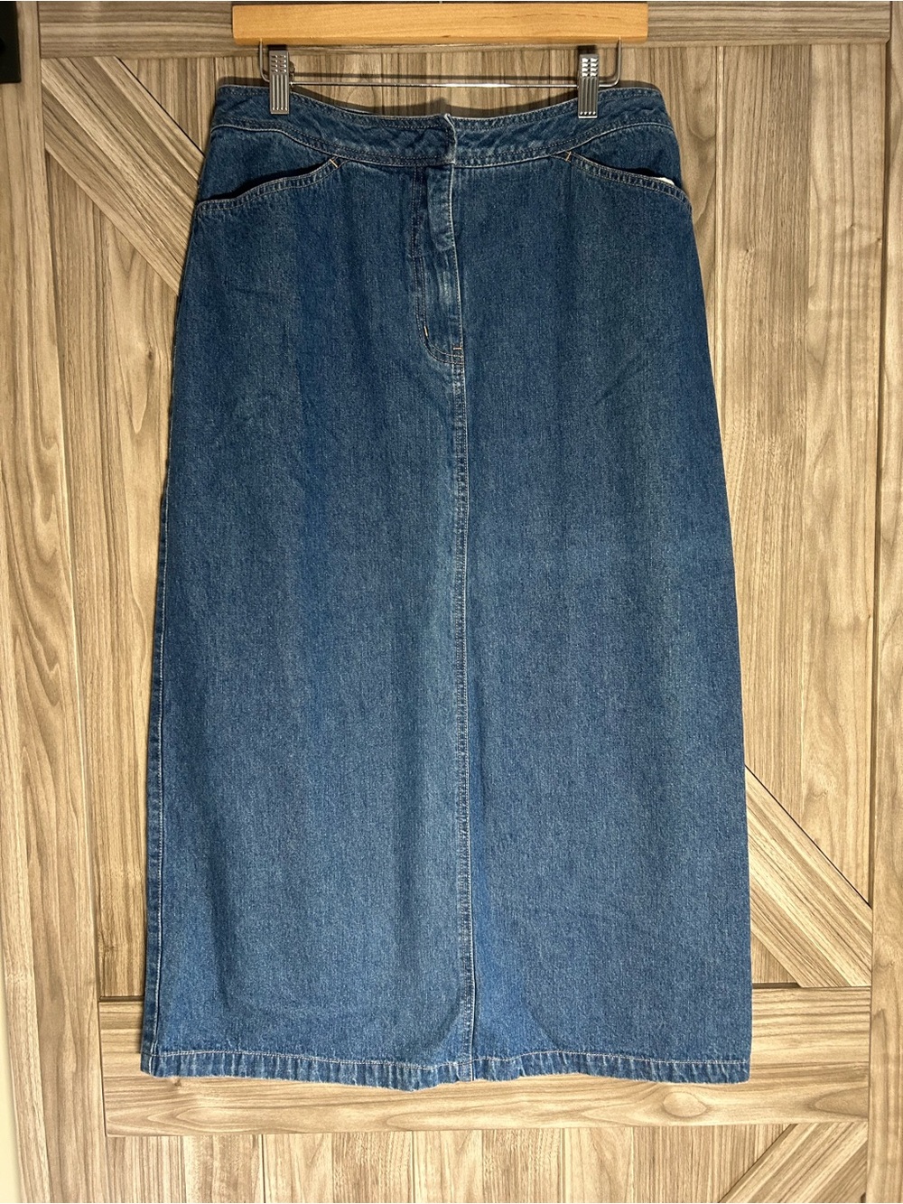 Classic Blue Denim Maxi Skirt - Timeless Women's Staple - 90s - 100% cotton